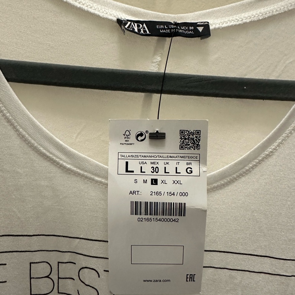 NWT Zara White Graphic Short Sleeve L - Picture 3 of 5